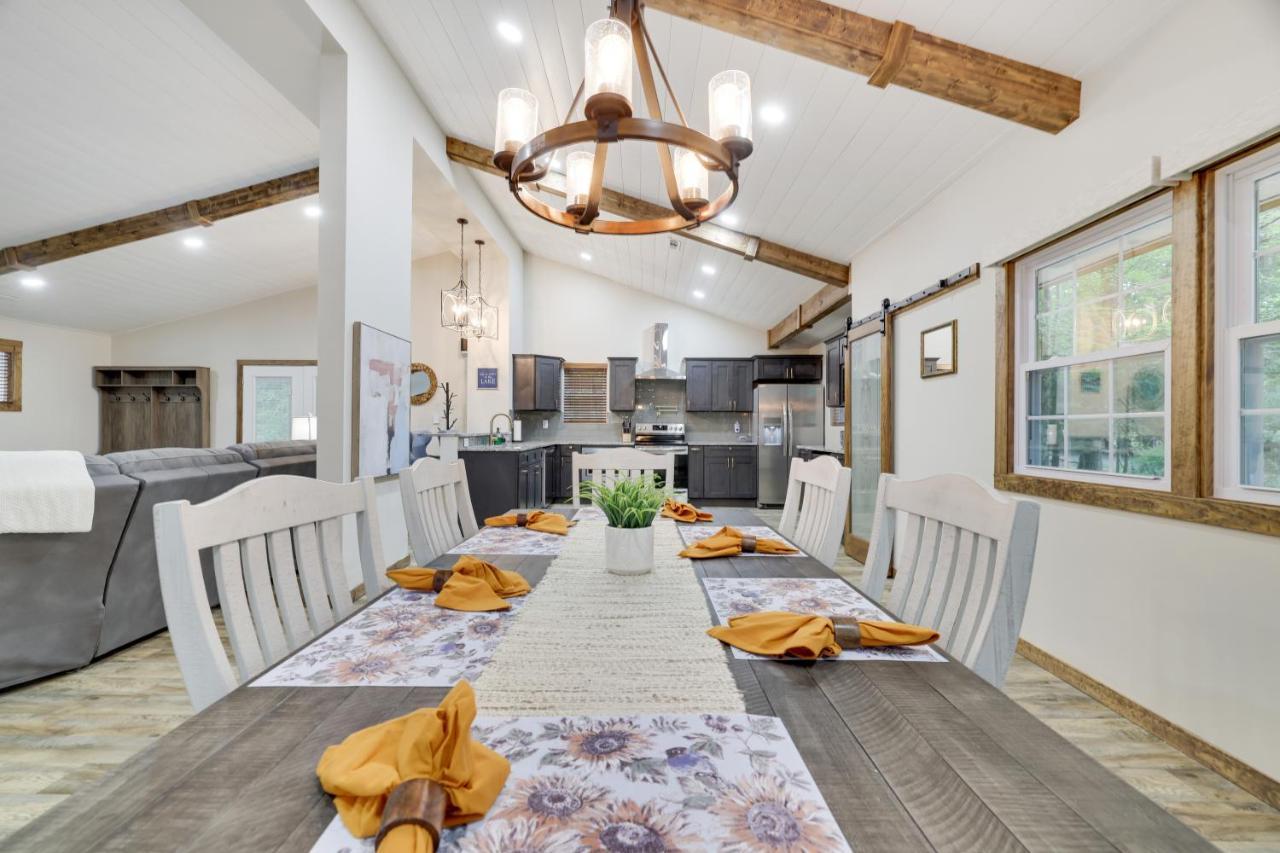 Whiskey Pines Retreat! Single Level Home, Outdoor Firepit, Ac, Bbq! Sleeps 9 In Lake Harmony! Exteriör bild