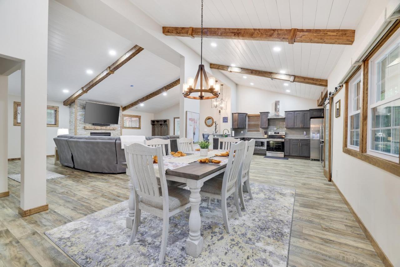 Whiskey Pines Retreat! Single Level Home, Outdoor Firepit, Ac, Bbq! Sleeps 9 In Lake Harmony! Exteriör bild