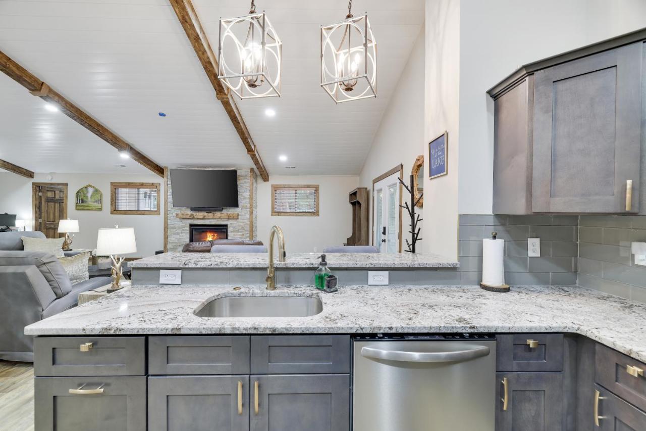 Whiskey Pines Retreat! Single Level Home, Outdoor Firepit, Ac, Bbq! Sleeps 9 In Lake Harmony! Exteriör bild