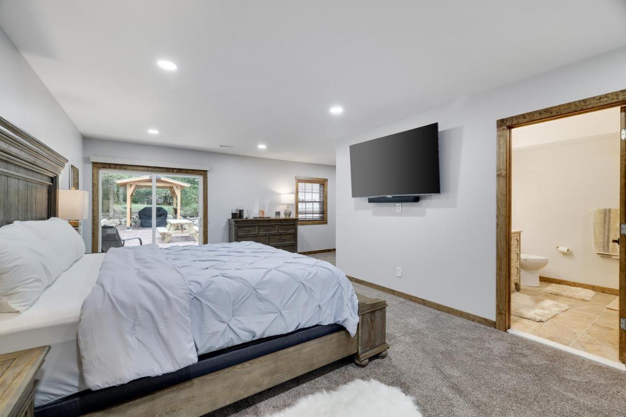 Whiskey Pines Retreat! Single Level Home, Outdoor Firepit, Ac, Bbq! Sleeps 9 In Lake Harmony! Exteriör bild