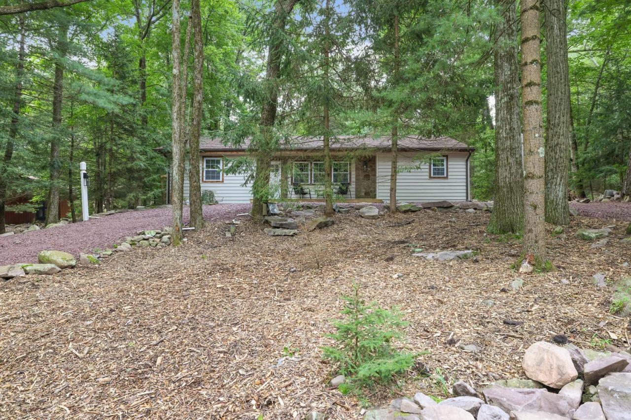 Whiskey Pines Retreat! Single Level Home, Outdoor Firepit, Ac, Bbq! Sleeps 9 In Lake Harmony! Exteriör bild